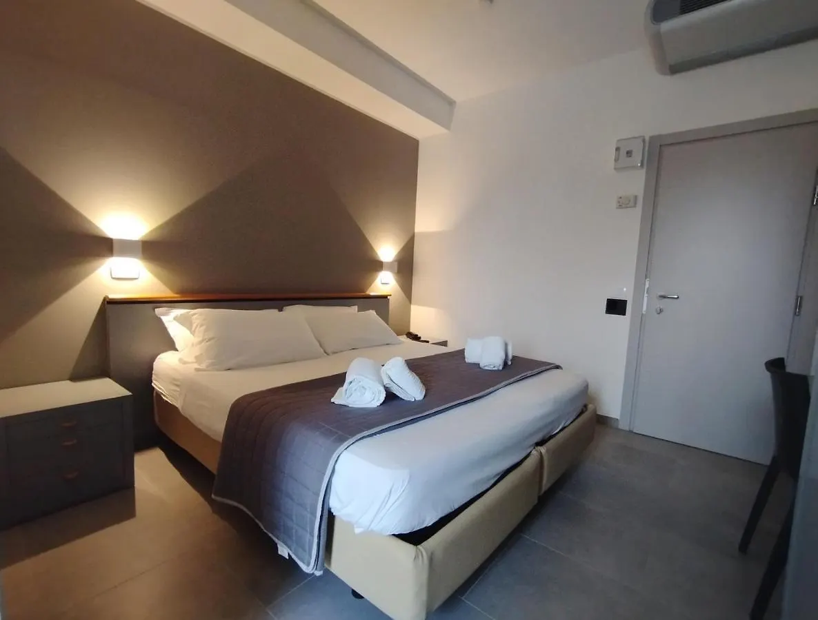 ***  Hotel Excelsior Cervia Italia