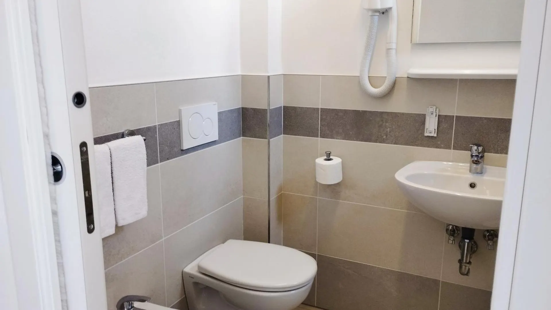 ***  Hotel Excelsior Cervia Italia